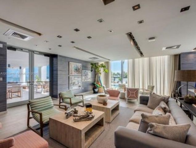 2900 NE 7th Avenue 2908, Miami, FL 33137