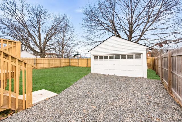 23 Morse Avenue, Edison, NJ 08817