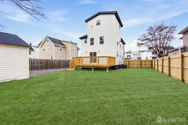 23 Morse Avenue, Edison, NJ 08817