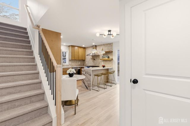 23 Morse Avenue, Edison, NJ 08817