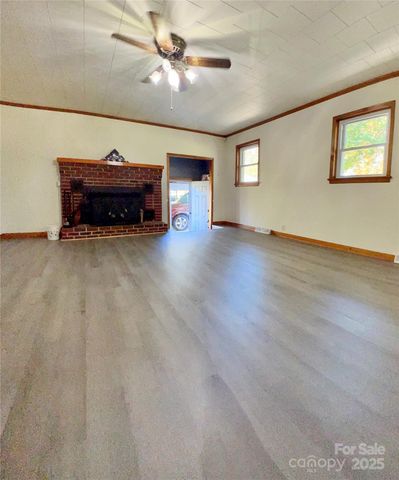 240 Hamrick Road, Mooresboro, NC 28114