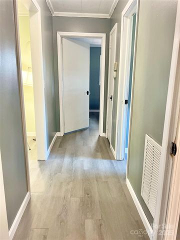 240 Hamrick Road, Mooresboro, NC 28114