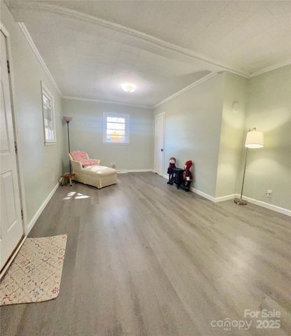 240 Hamrick Road, Mooresboro, NC 28114