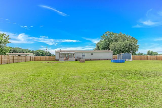 3415 Green Sea Rd., Green Sea, SC 29545