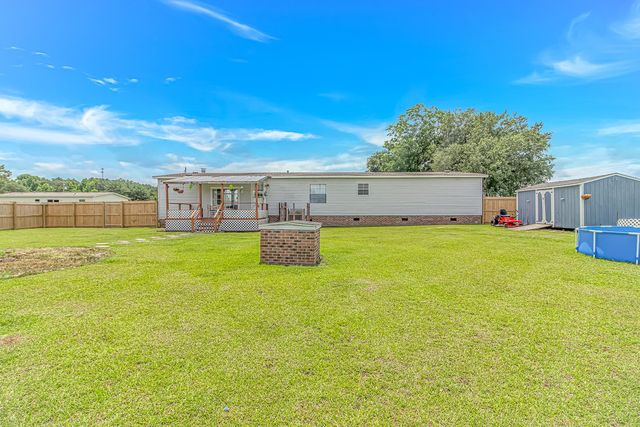 3415 Green Sea Rd., Green Sea, SC 29545