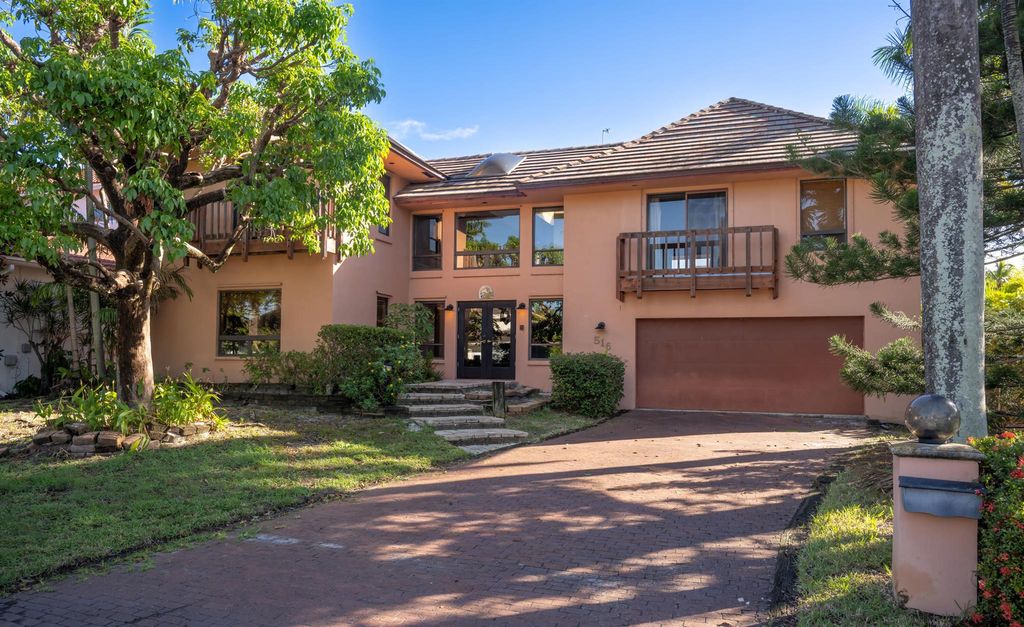 516 Bontona Avenue, Fort Lauderdale, FL 33301