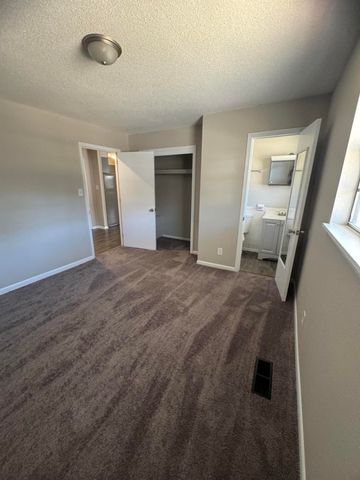 501 E Pine St, Diamond City, AR 72644