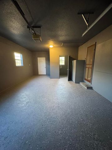 501 E Pine St, Diamond City, AR 72644