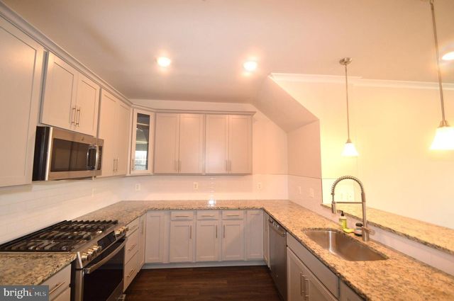 45091 CAPPAMORE TER, Sterling, VA 20166