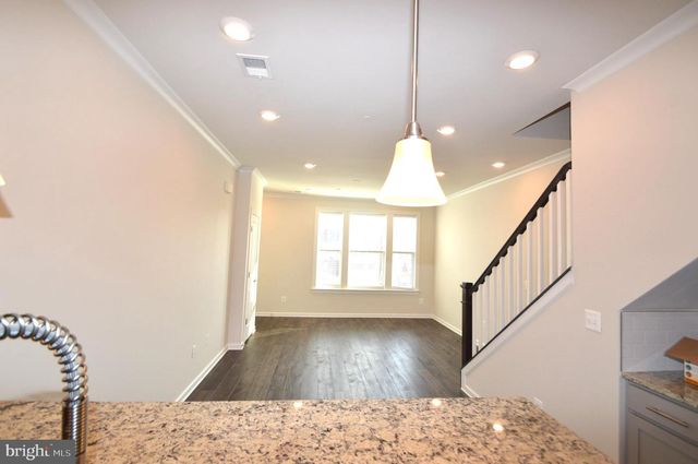 45091 CAPPAMORE TER, Sterling, VA 20166