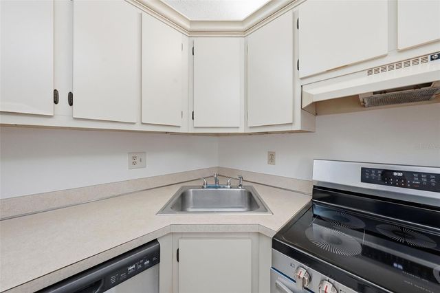 1716 PINE RIDGE ROAD F1, Sanford, FL 32773
