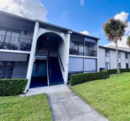 1716 PINE RIDGE ROAD F1, Sanford, FL 32773