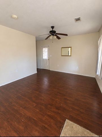 3216 Lamar, Little Rock, AR 72205