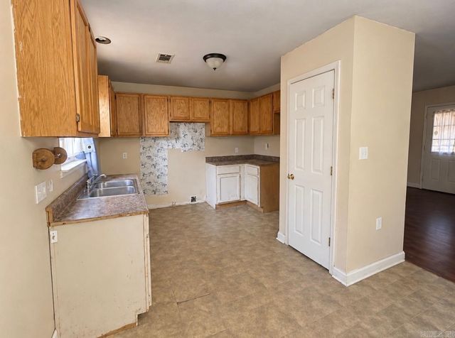 3216 Lamar, Little Rock, AR 72205