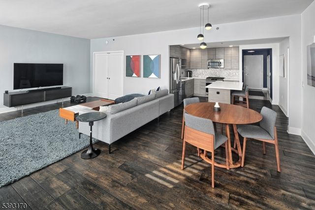 1025 Maxwell Ln 1104, Hoboken City, NJ 07030