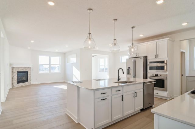 20141 Ginseng Way, Lakeville, MN 55044