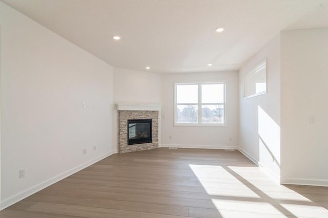 20141 Ginseng Way, Lakeville, MN 55044