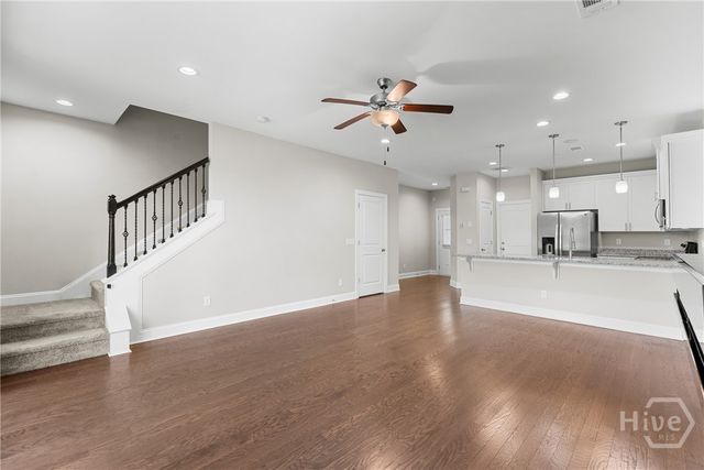 160 Lake Lily Drive, Richmond Hill, GA 31324