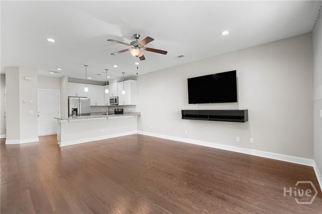 160 Lake Lily Drive, Richmond Hill, GA 31324
