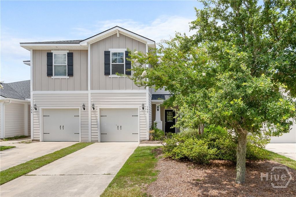 160 Lake Lily Drive, Richmond Hill, GA 31324