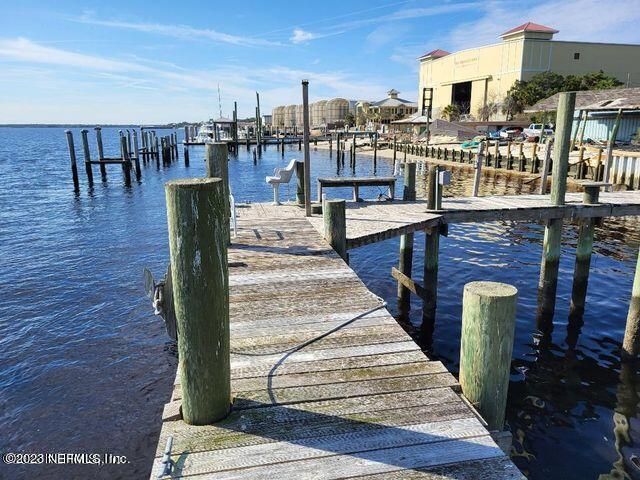 10020 HECKSCHER Drive, Jacksonville, FL 32226