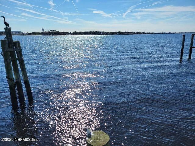 10020 HECKSCHER Drive, Jacksonville, FL 32226