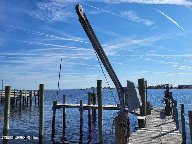 10020 HECKSCHER Drive, Jacksonville, FL 32226