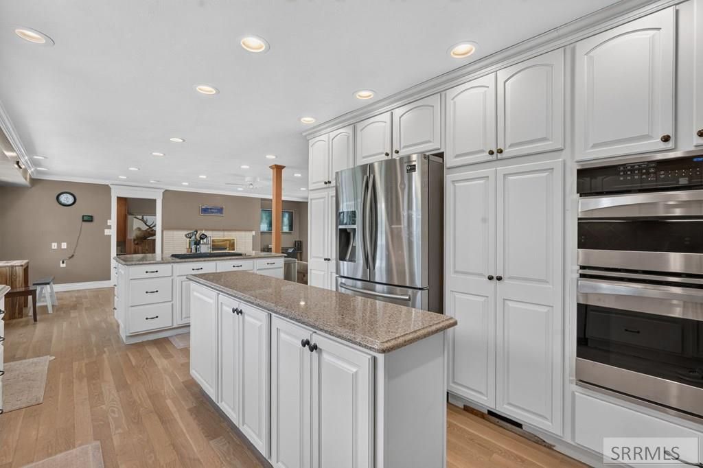 Image 10 of property listing at 1385 S Shilling Avenue, Blackfoot, ID 83221