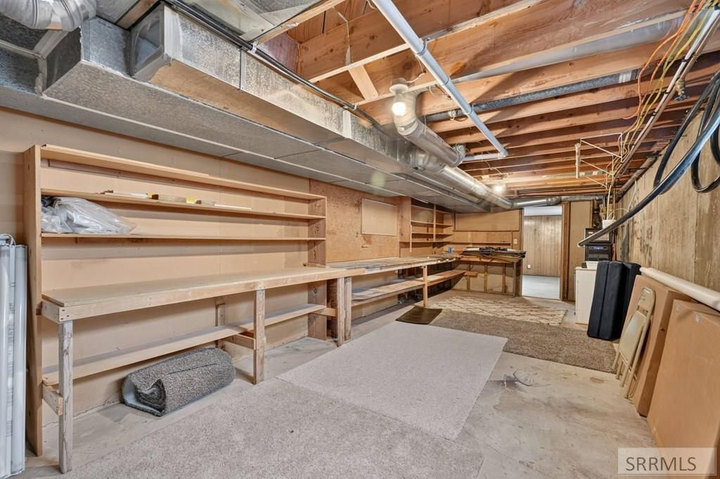 Image 39 of property listing at 1385 S Shilling Avenue, Blackfoot, ID 83221