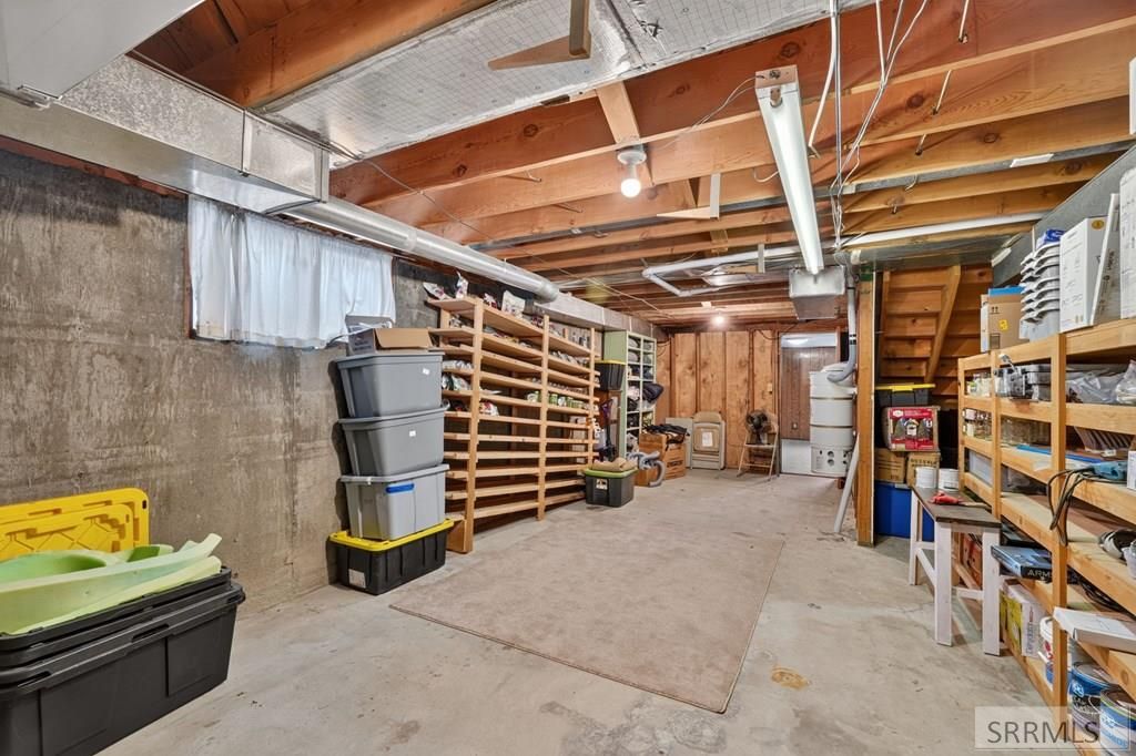 Image 42 of property listing at 1385 S Shilling Avenue, Blackfoot, ID 83221