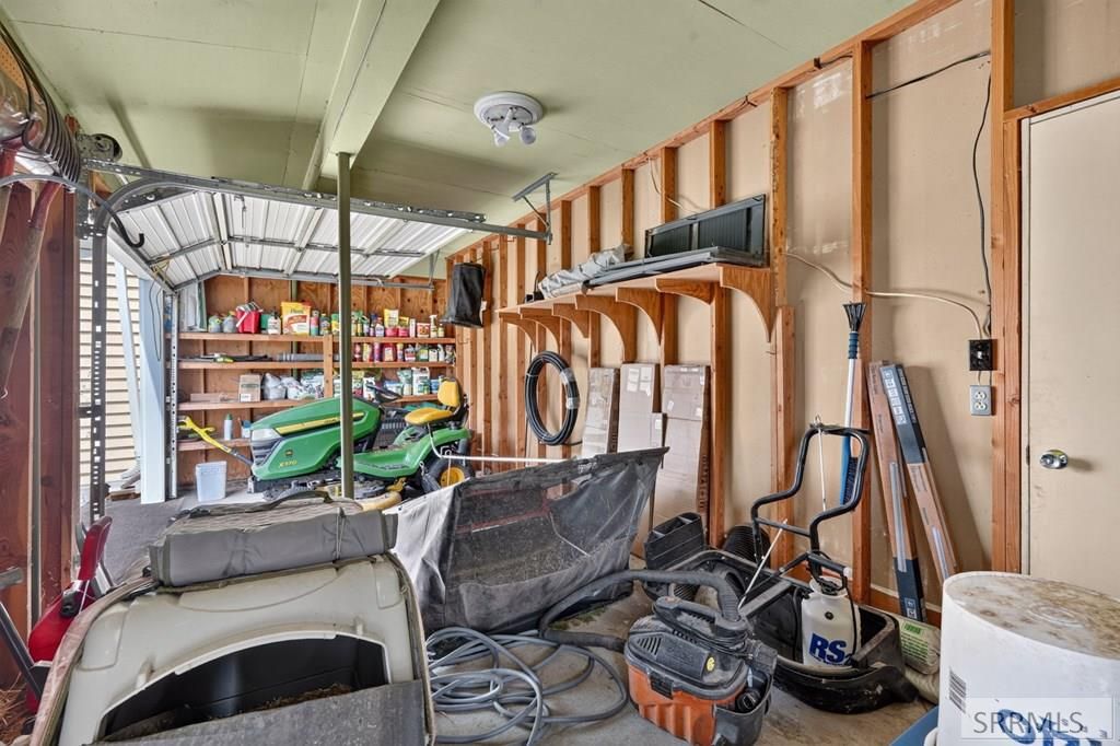 Image 45 of property listing at 1385 S Shilling Avenue, Blackfoot, ID 83221