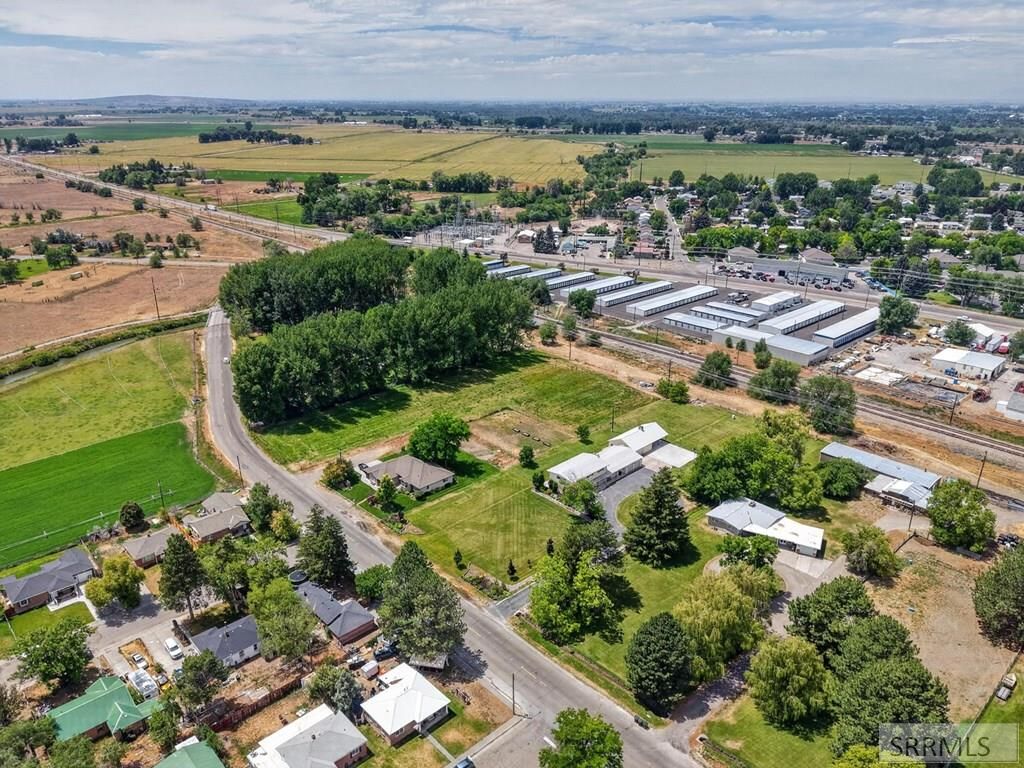 Image 55 of property listing at 1385 S Shilling Avenue, Blackfoot, ID 83221