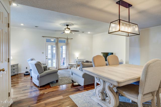 1203 East 8th Avenue 1, Johnson City, TN 37601