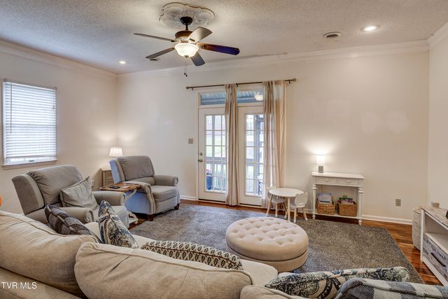 1203 East 8th Avenue 1, Johnson City, TN 37601