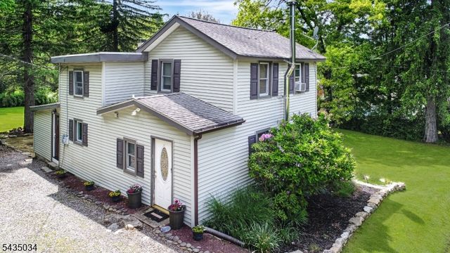 103 Petersburg Rd, Independence Twp., NJ 07840