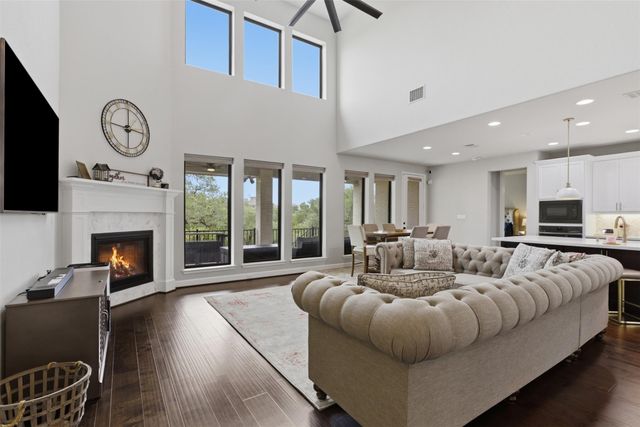 1021 Overstreet LN, Leander, TX 78641