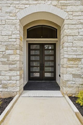 1021 Overstreet LN, Leander, TX 78641
