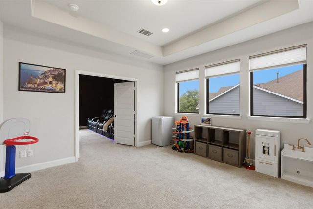 1021 Overstreet LN, Leander, TX 78641