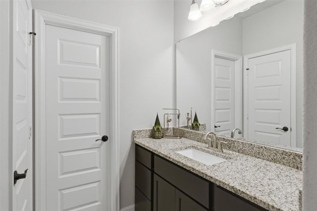 1021 Overstreet LN, Leander, TX 78641