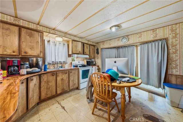 3393 Green, Clearlake, CA 95422