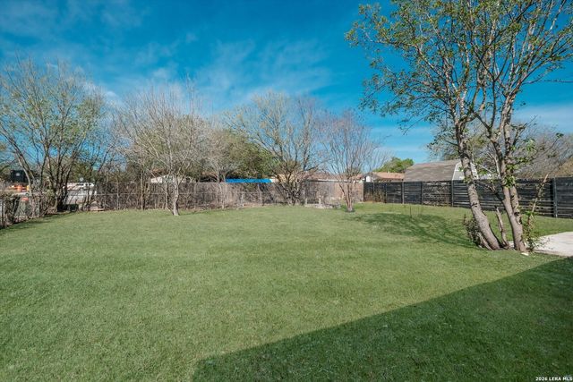 4703 Castle, San Antonio, TX 78218