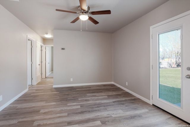 4703 Castle, San Antonio, TX 78218