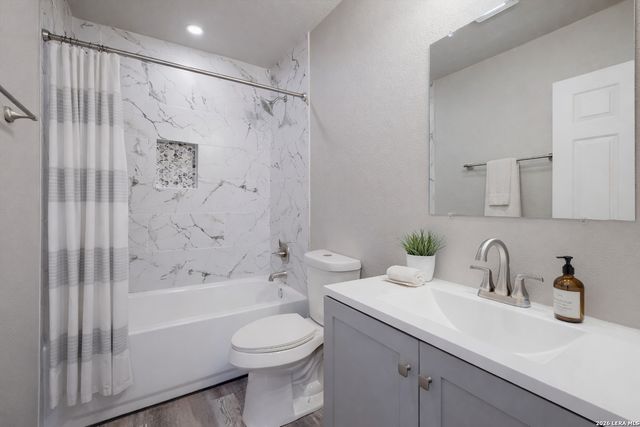 4703 Castle, San Antonio, TX 78218