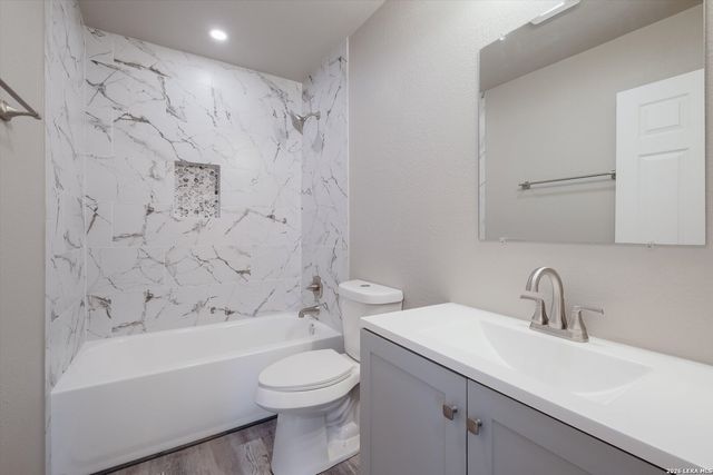 4703 Castle, San Antonio, TX 78218