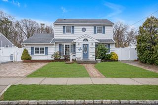 1393 Lombardy Boulevard, Bay Shore, NY 11706