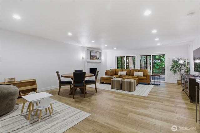 2641 271st Avenue SE, Issaquah, WA 98029