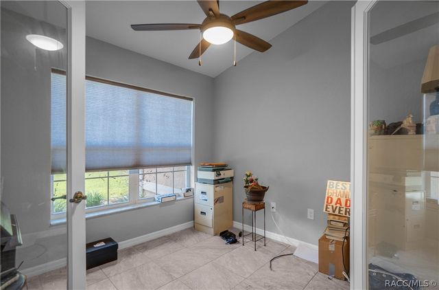 3856 W Birds Nest Drive, Beverly Hills, FL 34465
