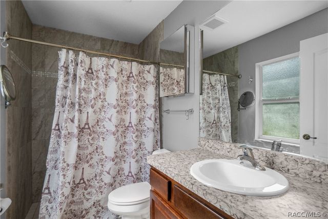 3856 W Birds Nest Drive, Beverly Hills, FL 34465