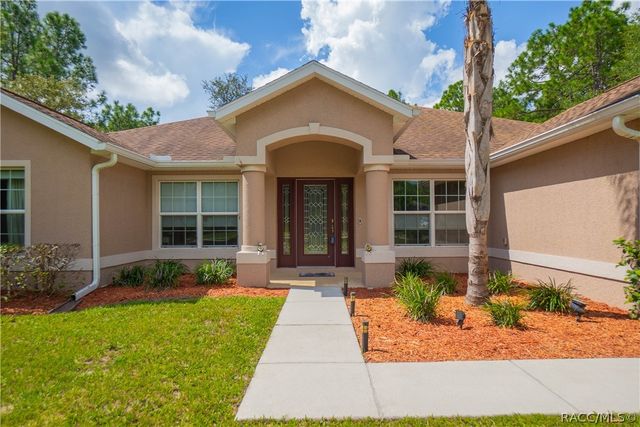 3856 W Birds Nest Drive, Beverly Hills, FL 34465