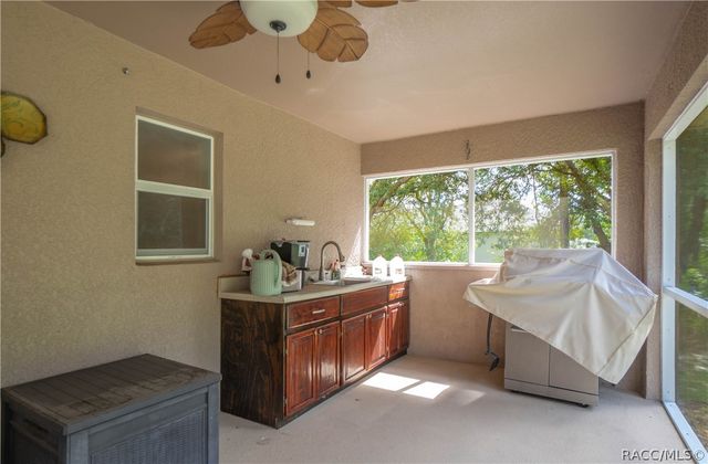 3856 W Birds Nest Drive, Beverly Hills, FL 34465